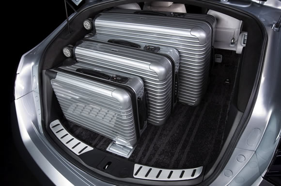 acura_zdx_trunk